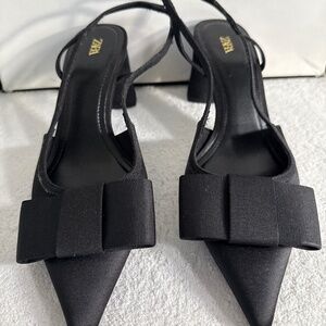 Cute Black Grosgrain Bow Zara sling backs